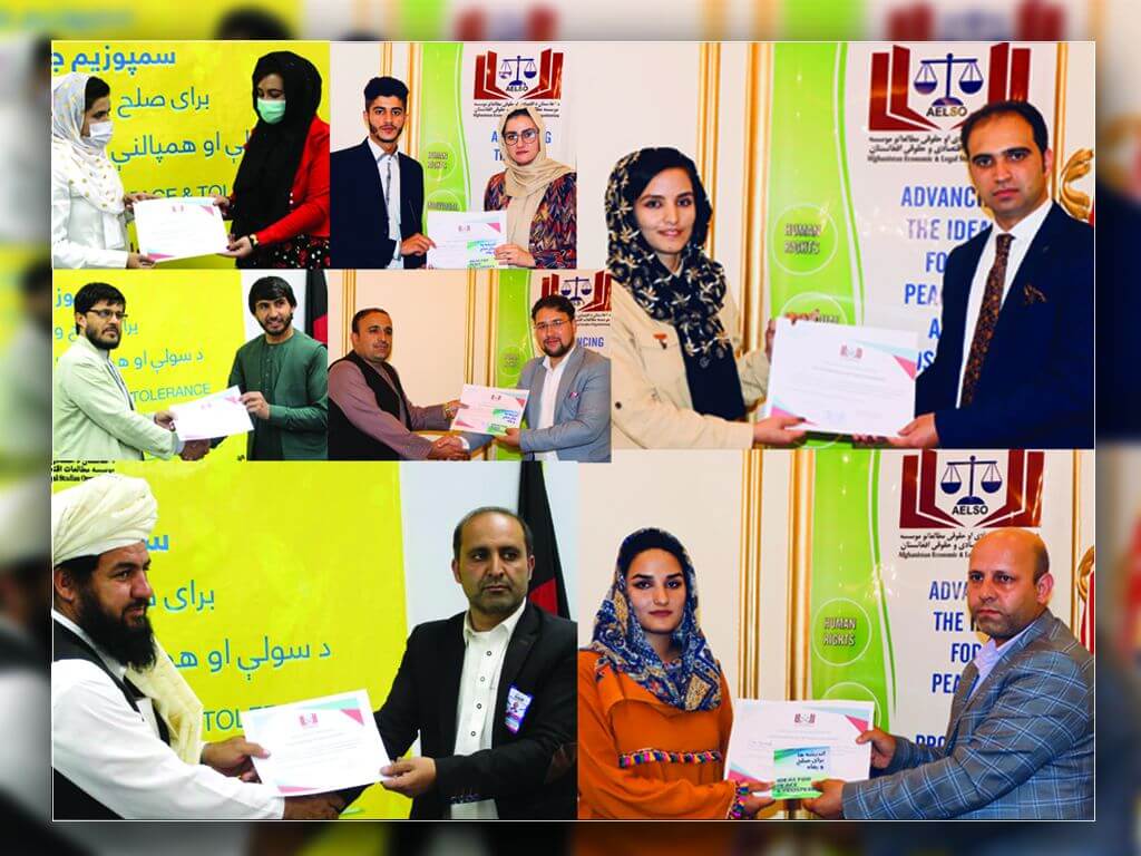 Distributing certificates and CDs to the participants